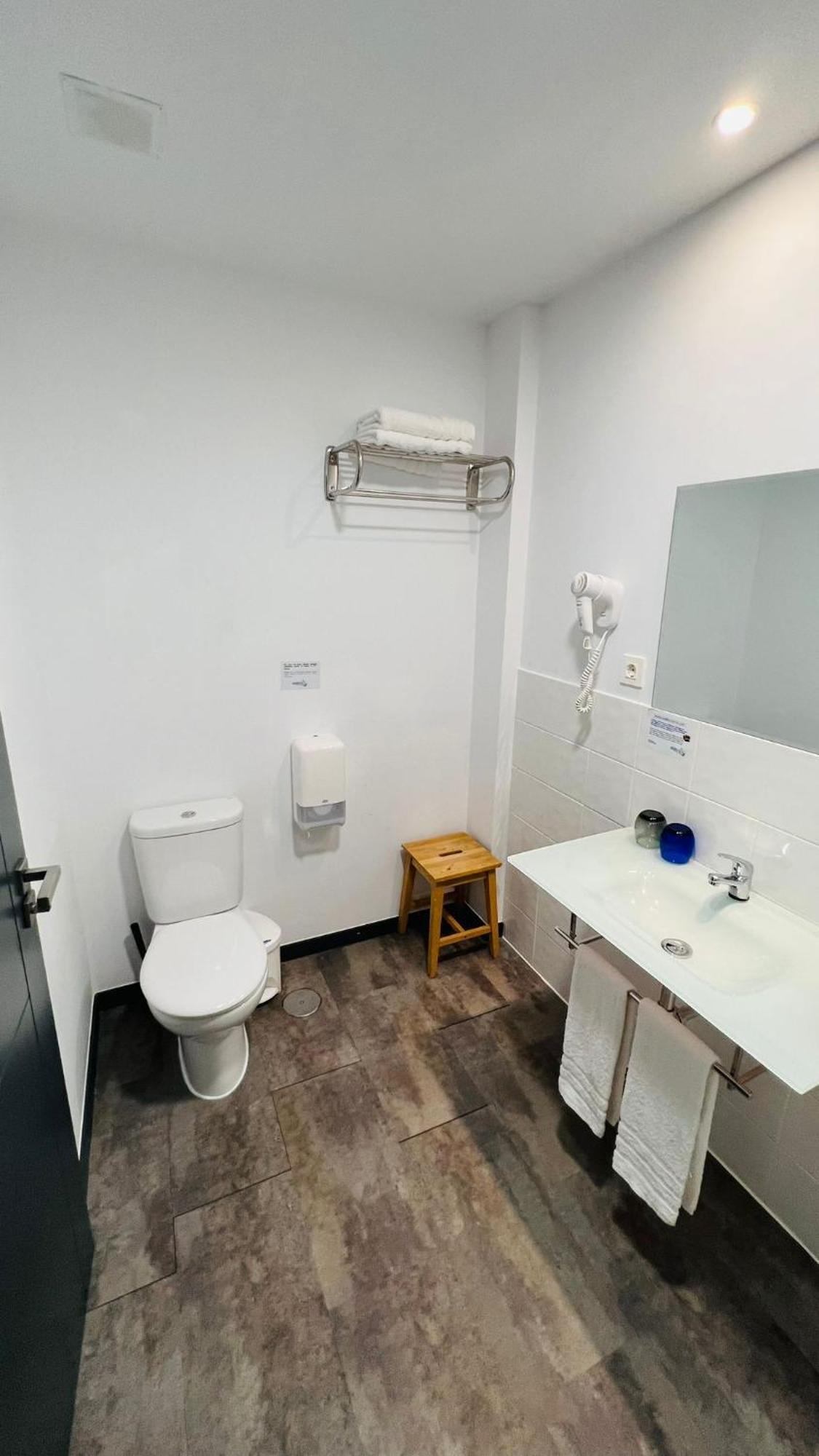Bajondillo Beach Cozy Inns (Adults Only) Torremolinos Exteriör bild