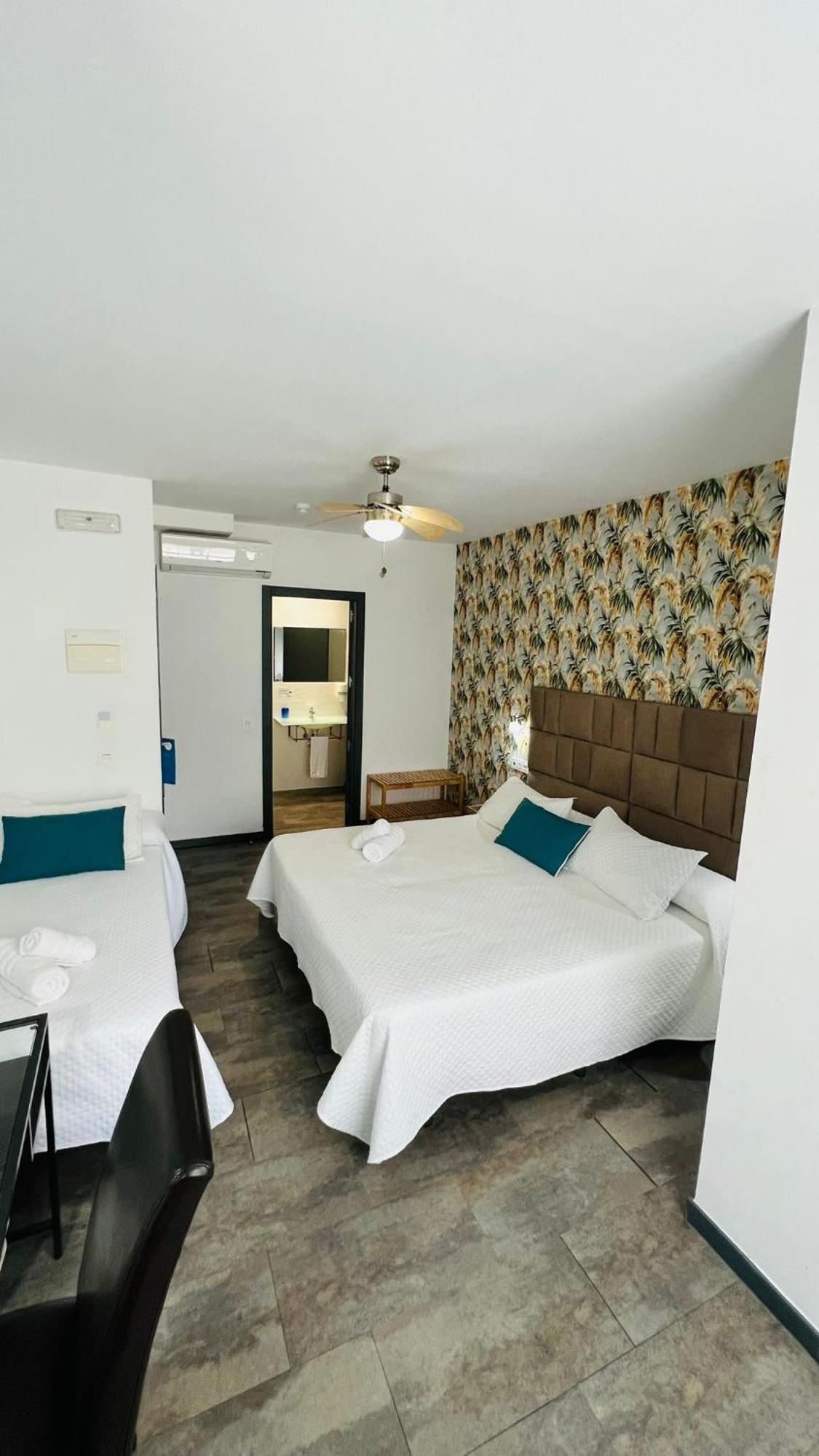 Bajondillo Beach Cozy Inns (Adults Only) Torremolinos Exteriör bild