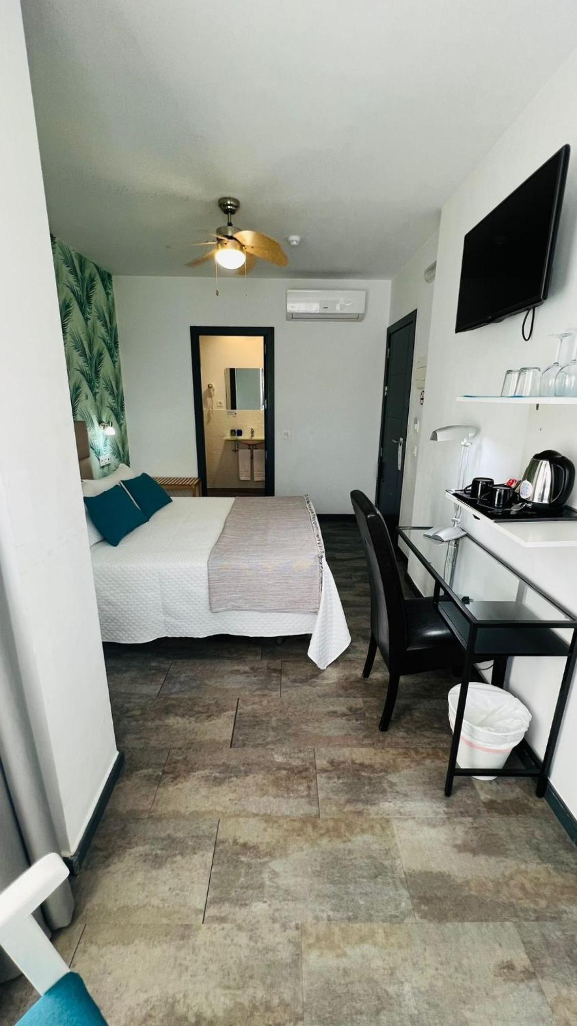Bajondillo Beach Cozy Inns (Adults Only) Torremolinos Exteriör bild